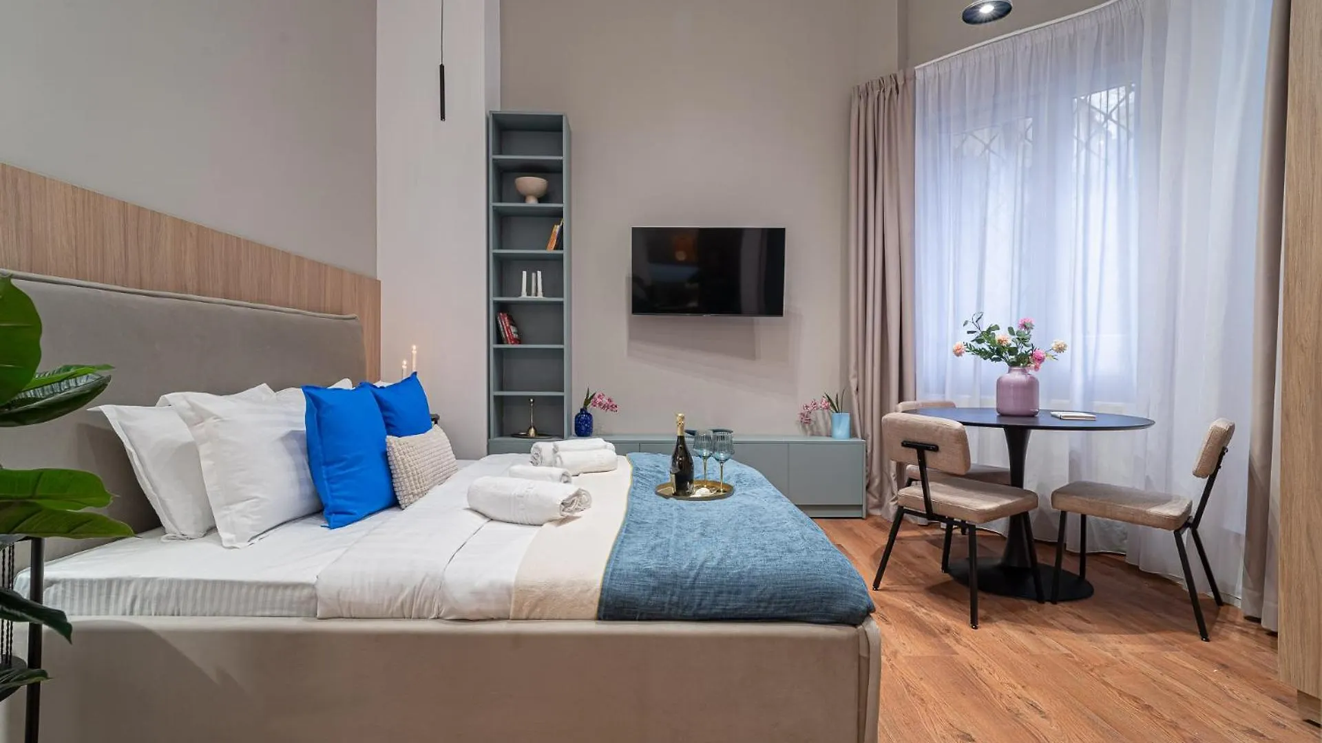 בוקרשט Urban Chic Studios Near Cismigiu & Calea Victoriei