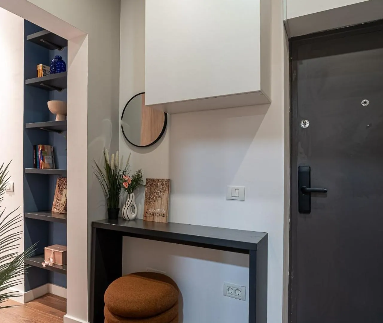 Apartment Urban Chic Studios Near Cismigiu & Calea Victoriei Bucharest Romania
