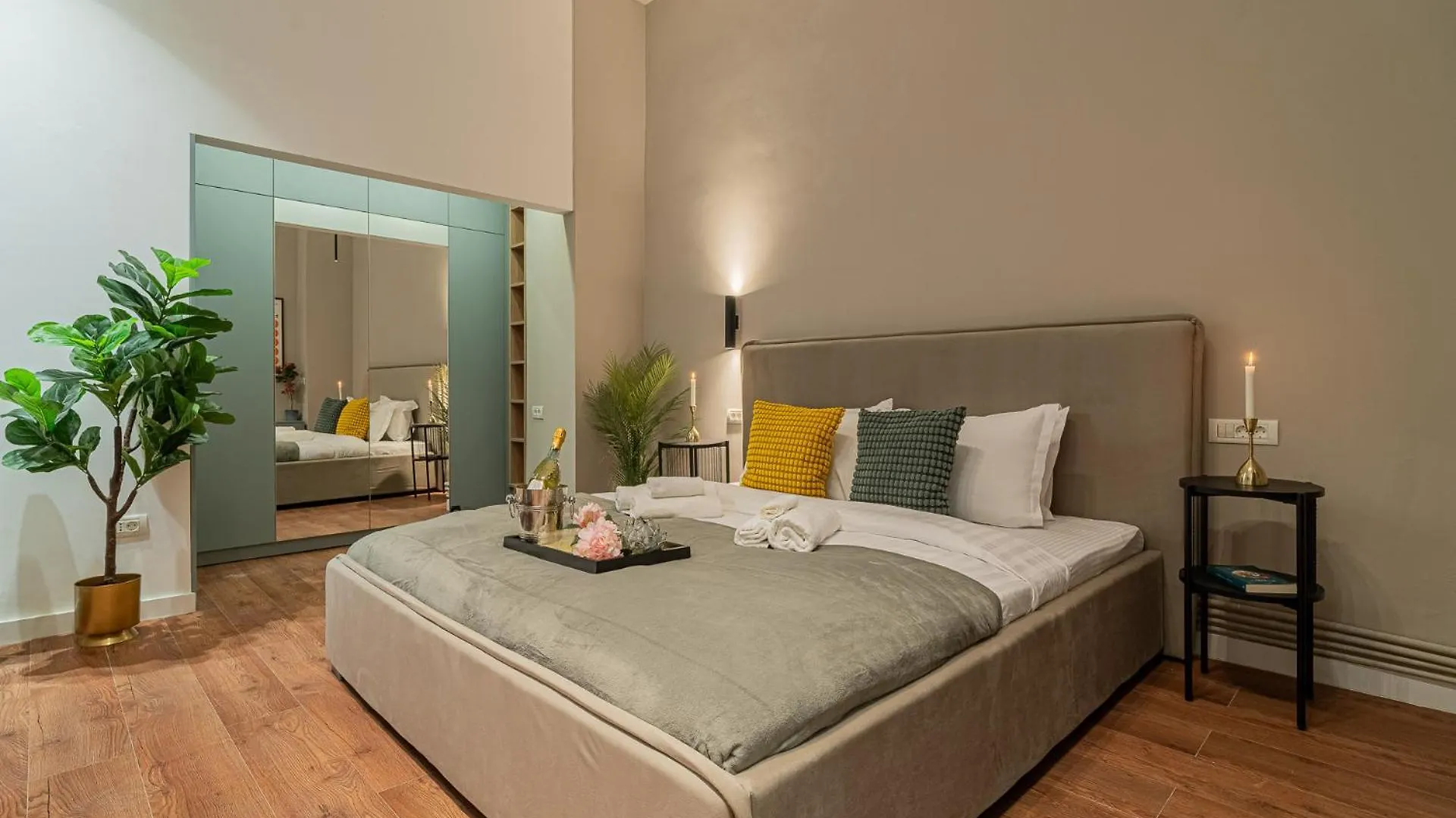 Urban Chic Studios Near Cismigiu & Calea Victoriei Bucharest 0*,  Romania