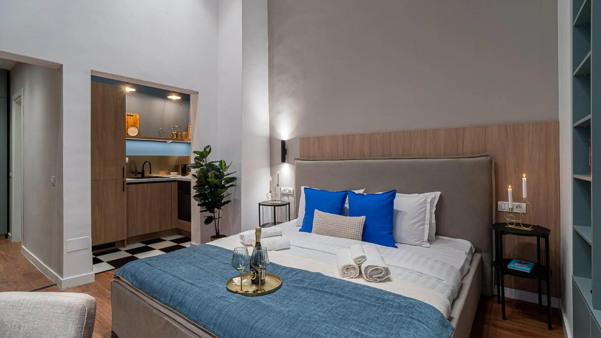 Urban Chic Studios Near Cismigiu & Calea Victoriei Bucharest Apartment